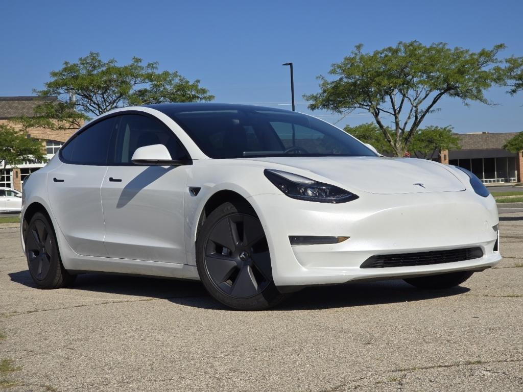 Tesla Model 3 2021