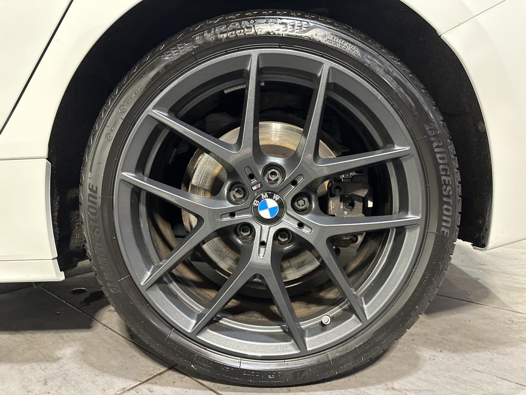 BMW 120 2022