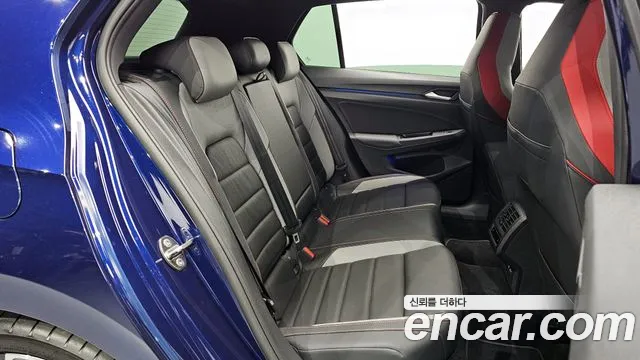 Volkswagen Golf 2023