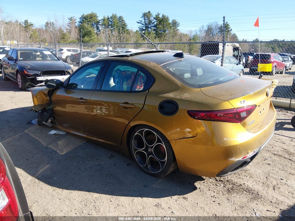 Alfa Romeo Giulia 2023