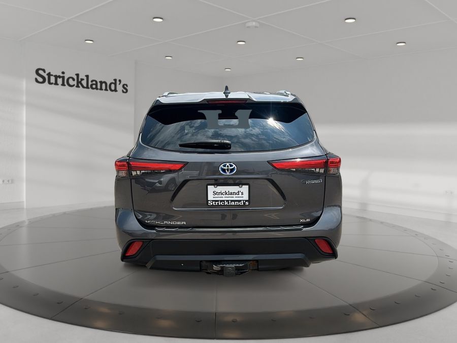 Toyota Highlander 2021