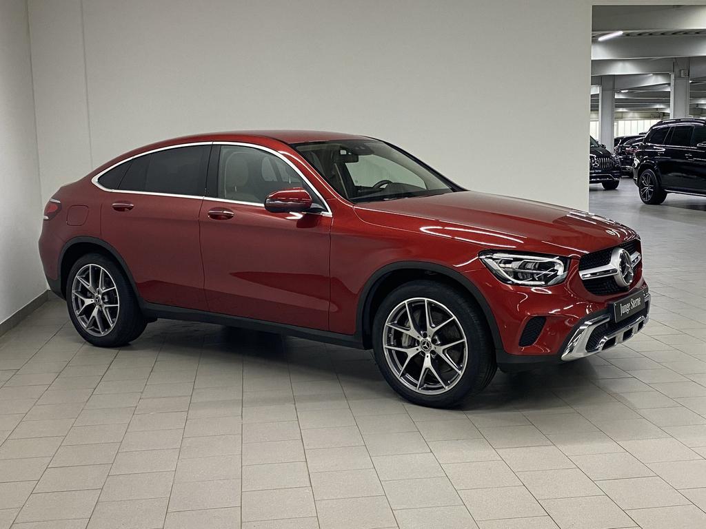 Mercedes-Benz GLC 400 2023