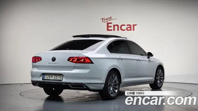 Volkswagen Passat 2022