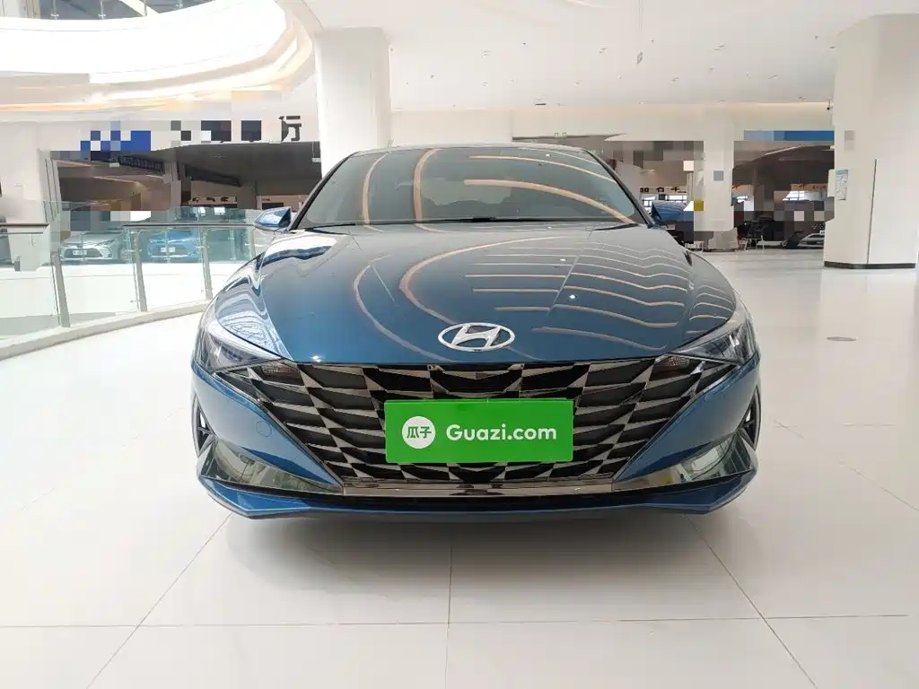 Hyundai Elantra 2023