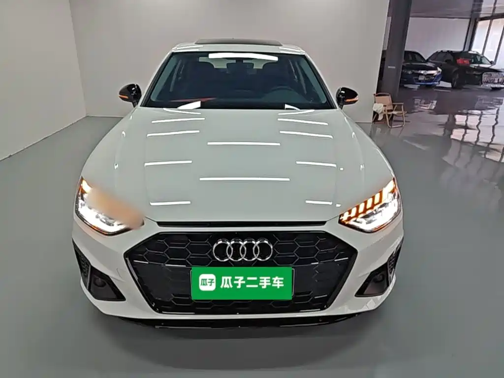 Audi A4 2022