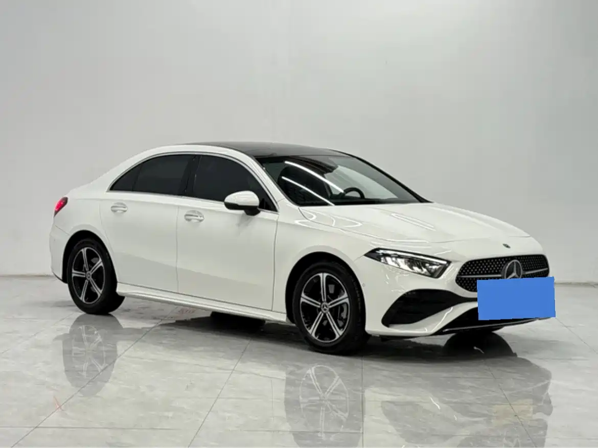 Mercedes-Benz A-Класс 2024