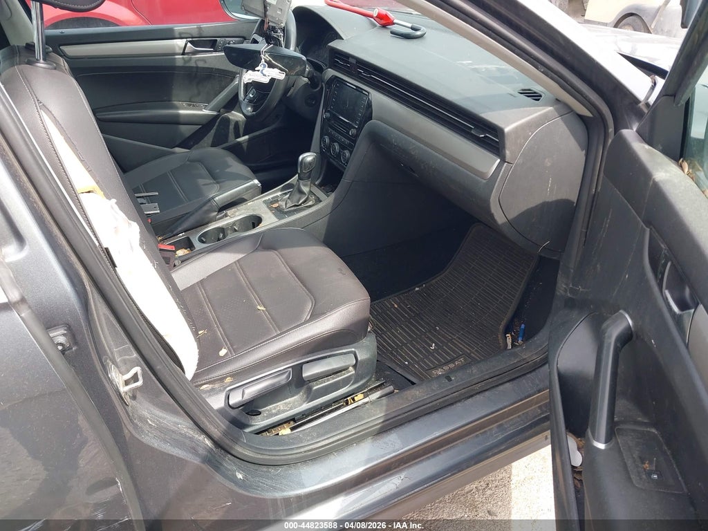 Volkswagen Passat 2021