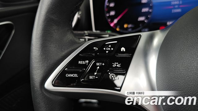 Mercedes-Benz C-Класс 2024