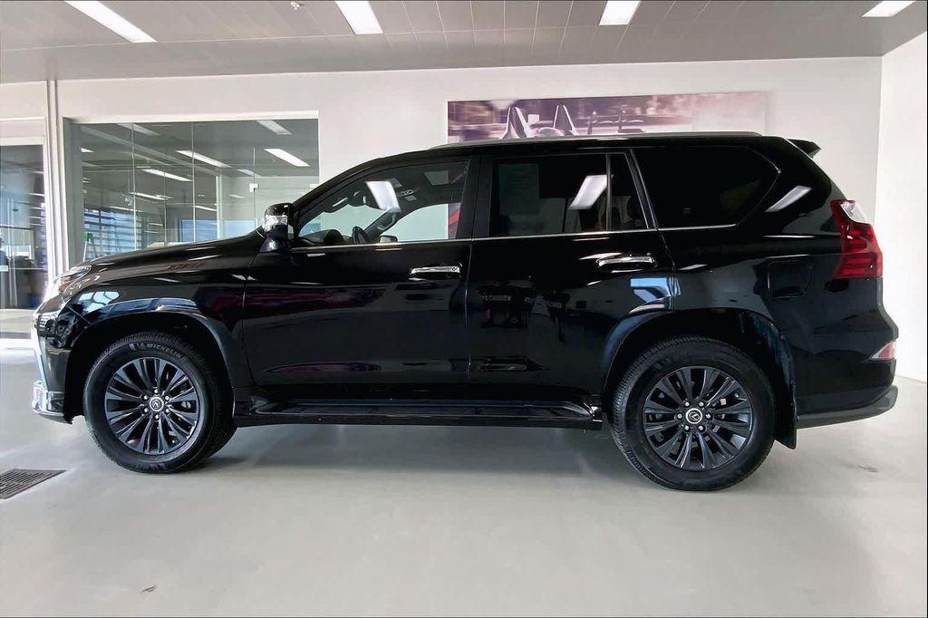 Lexus GX 2022