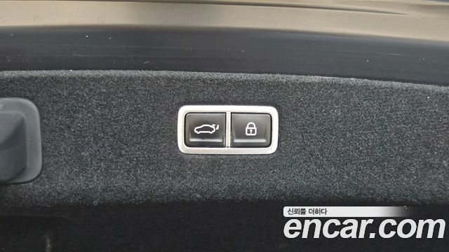 Genesis G90 2024