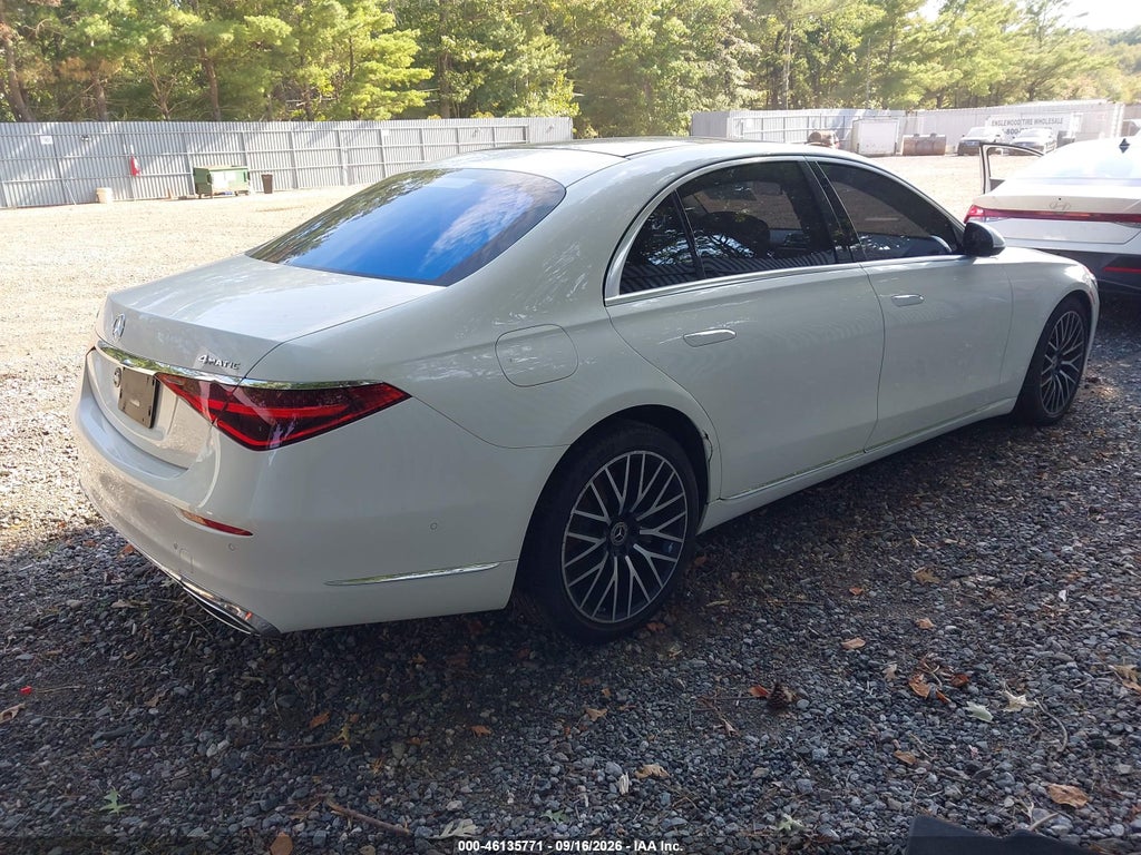 Mercedes-Benz S-Класс 2023