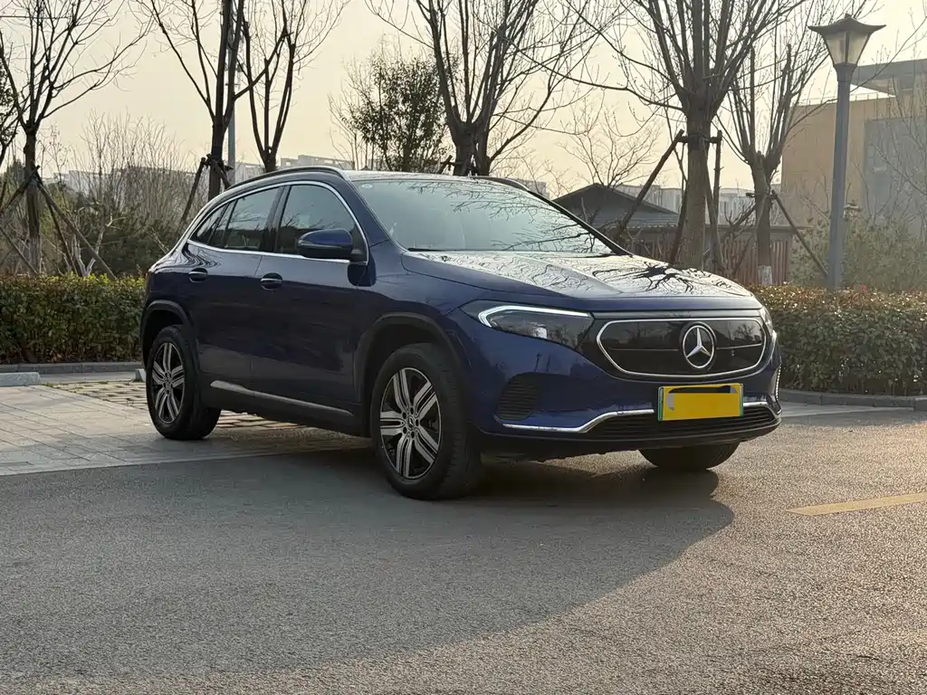 Mercedes-Benz EQA 2023