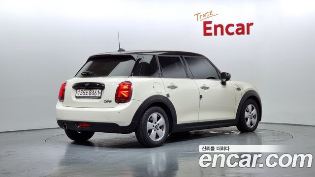 Mini COOPER 2020