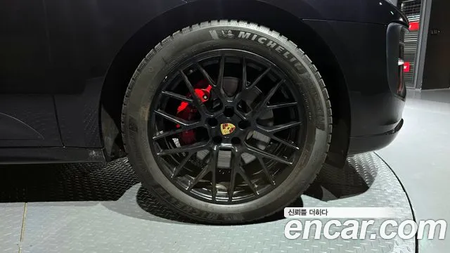Porsche Macan 2020