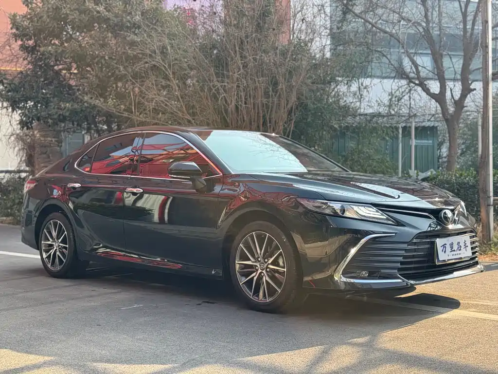Toyota Camry 2023