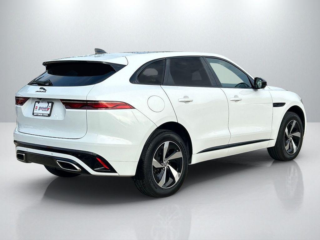 Jaguar F-Pace 2024