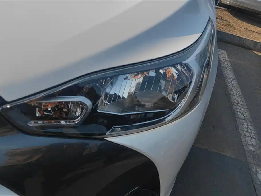 Toyota Yaris 2023