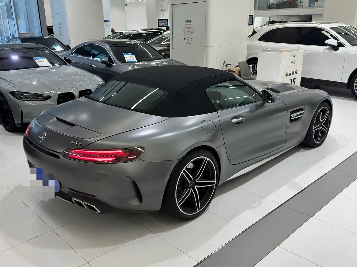 Mercedes-Benz AMG GT 2023