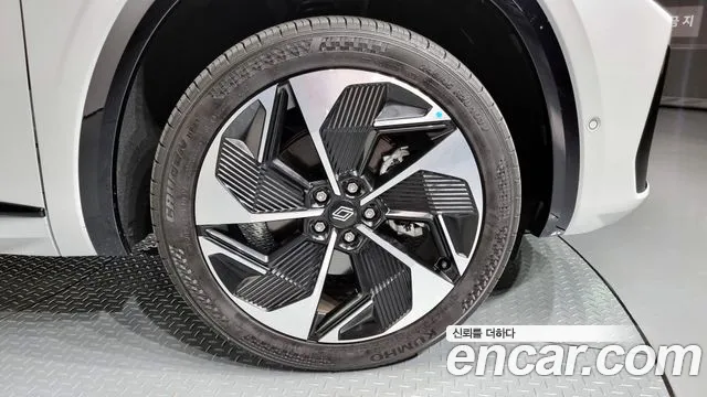 Renault Grand Koleos 2025