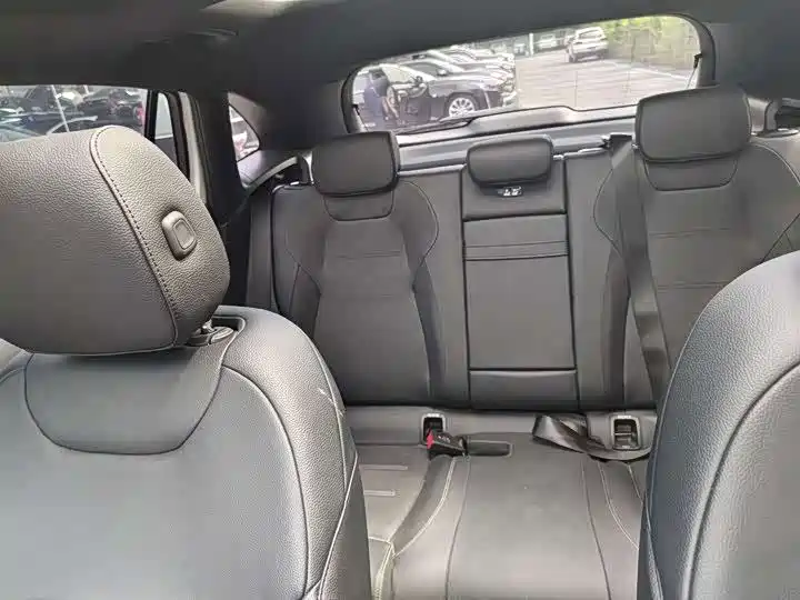 Mercedes-Benz GLA 2022