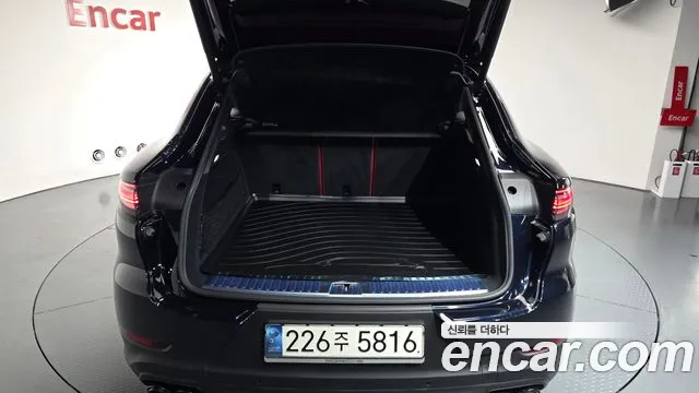 Porsche Cayenne 2020