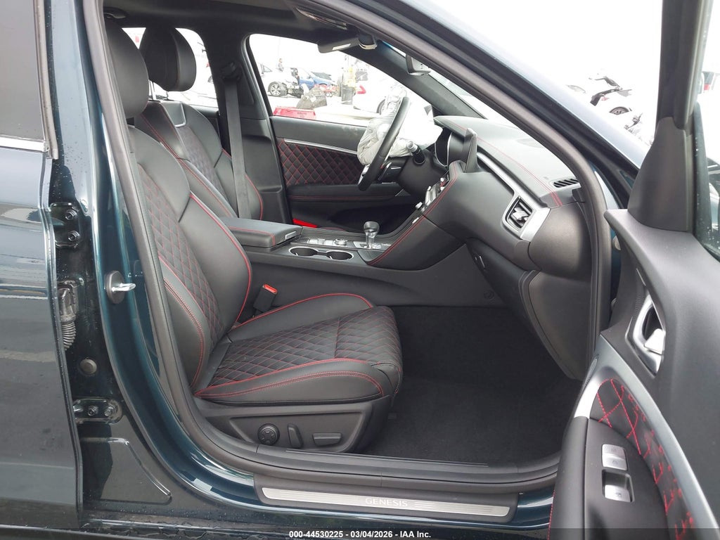 Genesis G70 2025