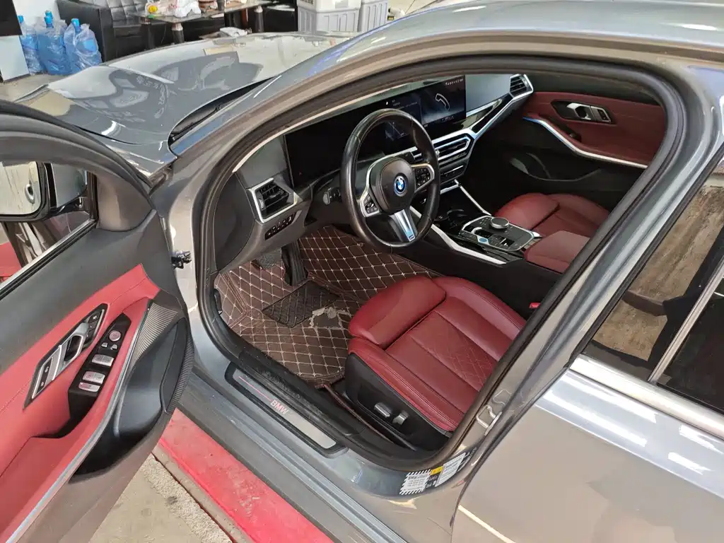 BMW i3 2023