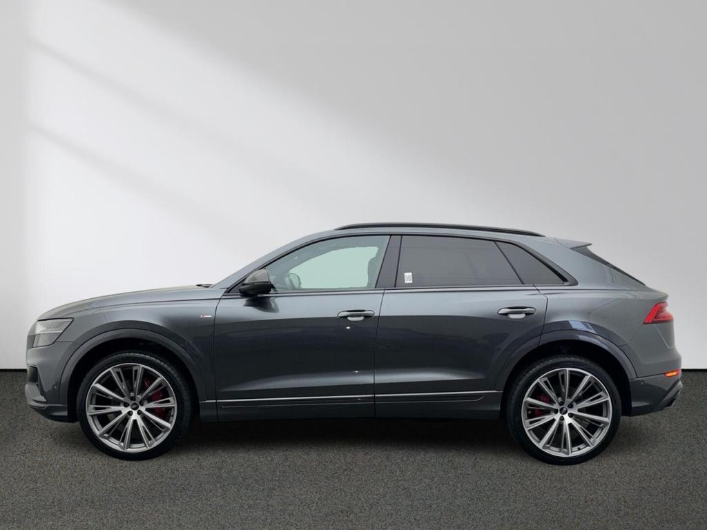 Audi Q8 2022