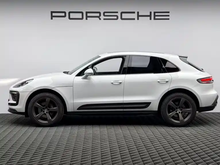 Porsche Macan 2023