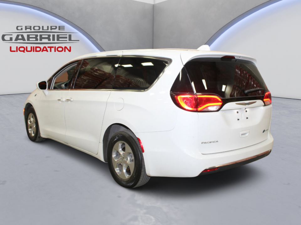 Chrysler Pacifica 2020