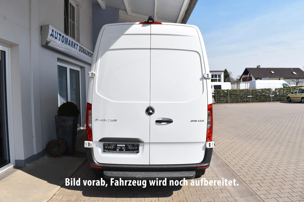Mercedes-Benz SPRINTER 2023
