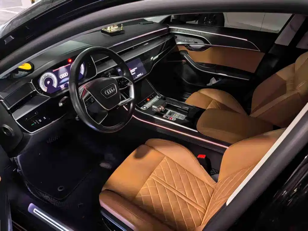 Audi A8 2024