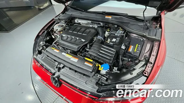 Volkswagen Golf 2023