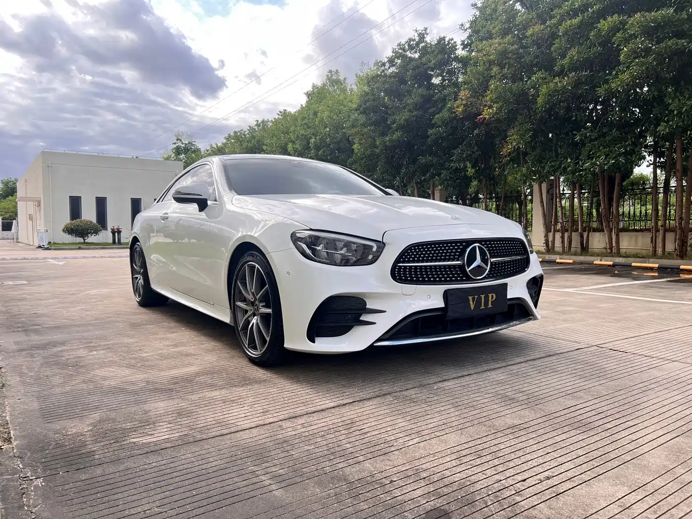 Mercedes-Benz E-Класс 2021