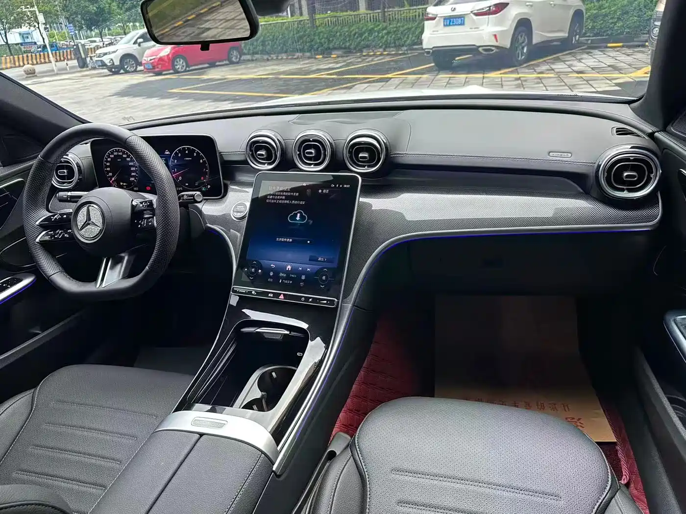 Mercedes-Benz C-Класс 2025