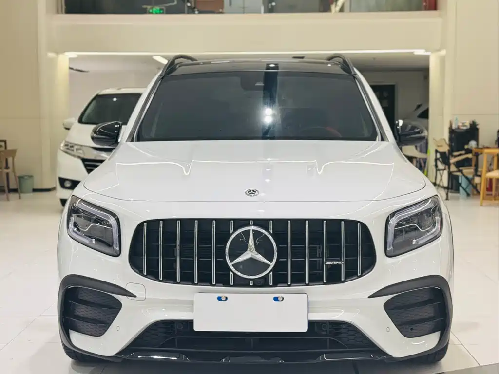 Mercedes-Benz GLB AMG 2021