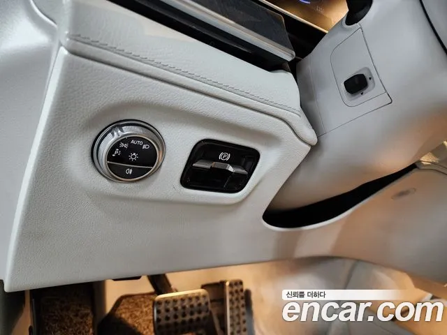 Mercedes-Benz EQS 2022