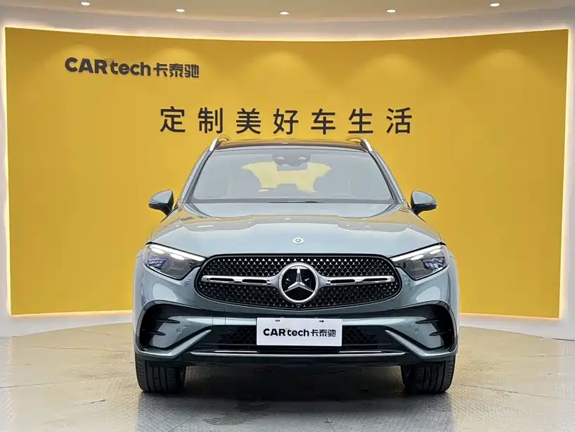 Mercedes-Benz GLC 2025