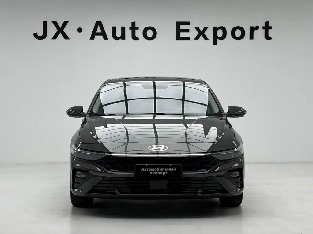Hyundai Elantra 2023