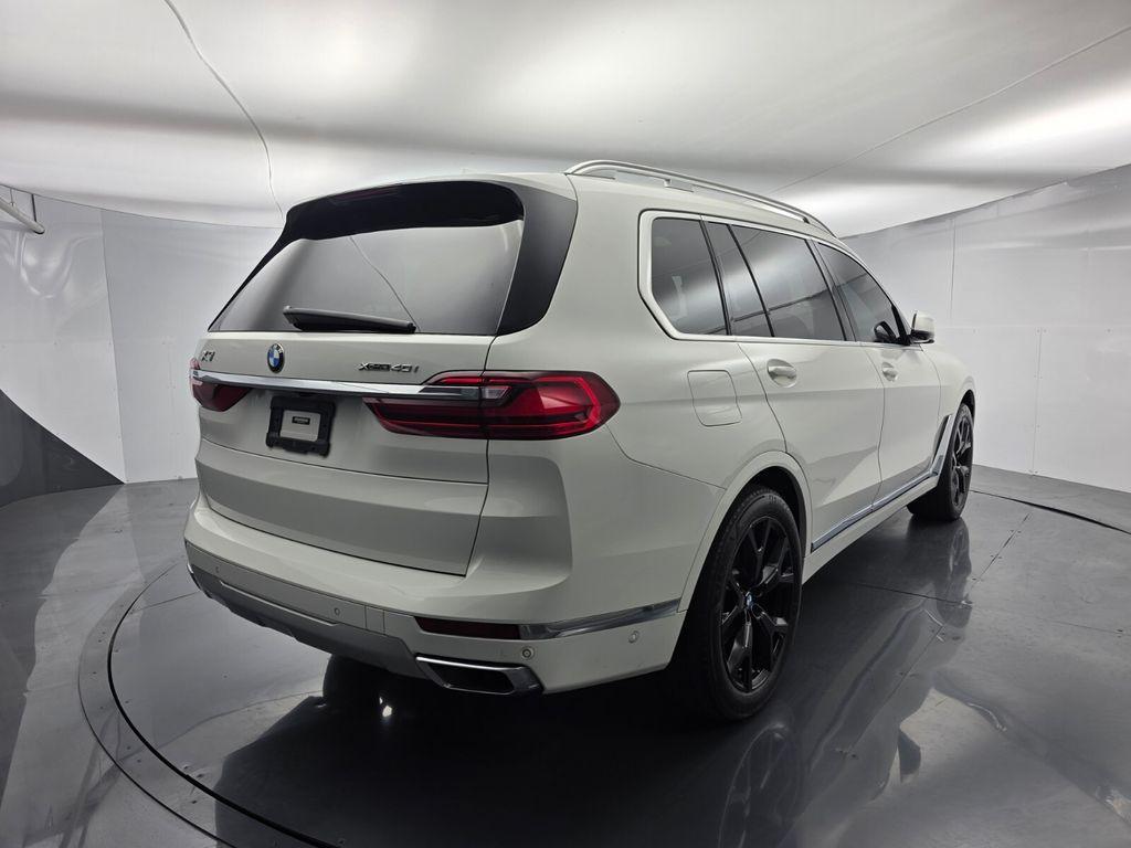 BMW X7 2022