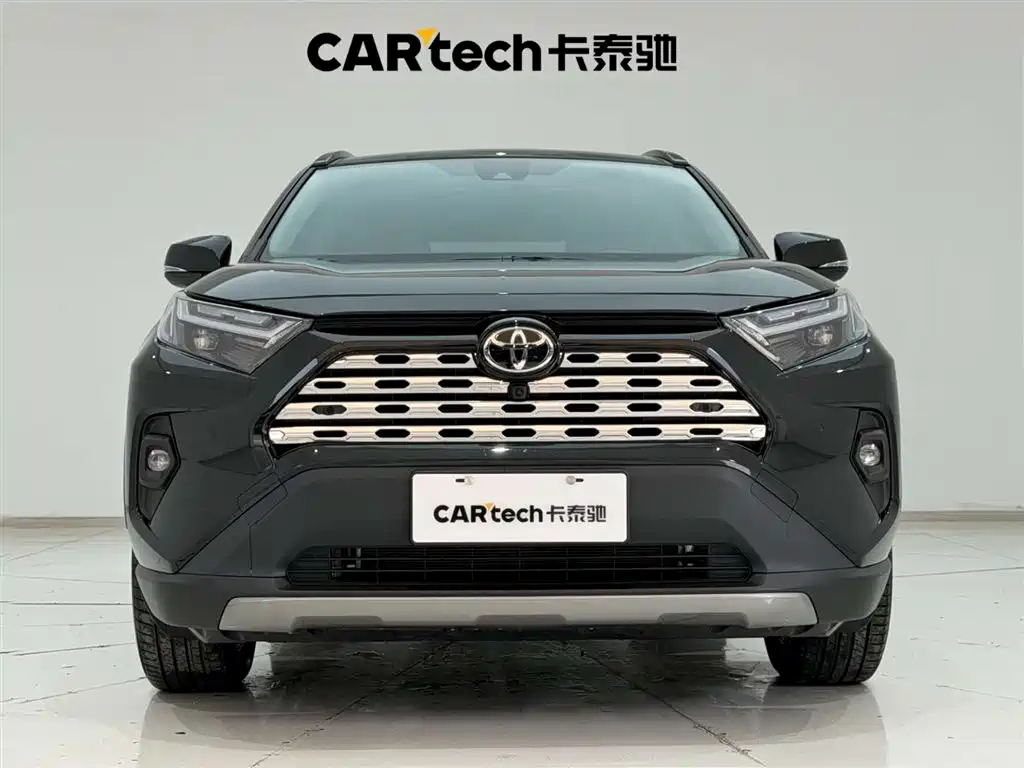 Toyota RAV4 2024