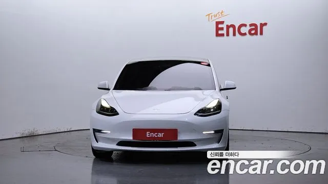 Tesla Model 3 2021