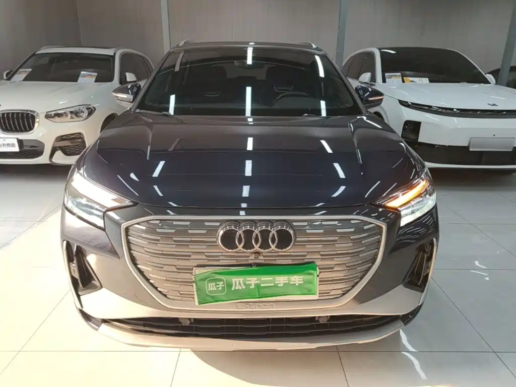 Audi Q4 e-tron 2024