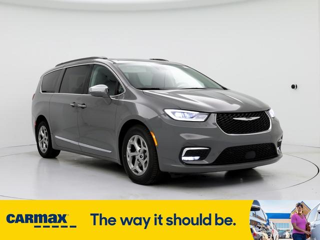 Chrysler Pacifica 2022