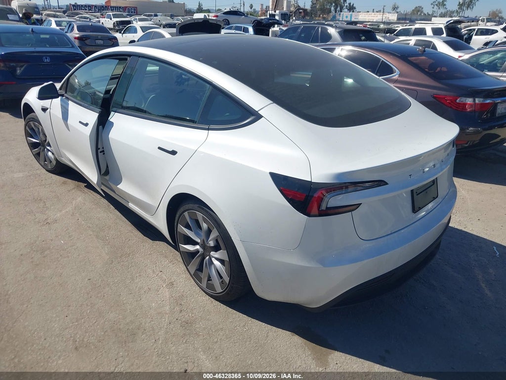 Tesla Model 3 2026
