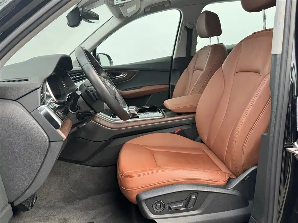 Audi Q7 2021