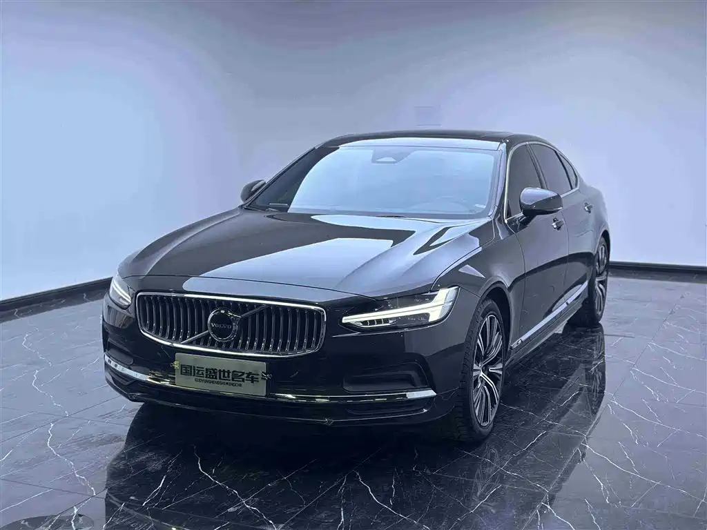 Volvo S90 2022