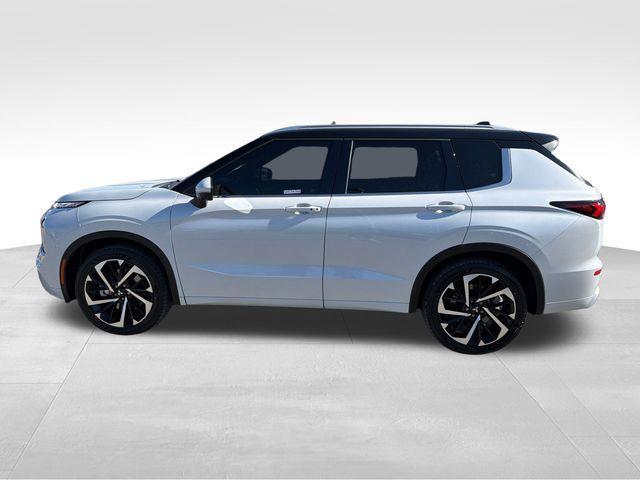 Mitsubishi Outlander 2024