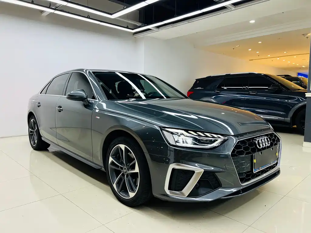 Audi A4 2024
