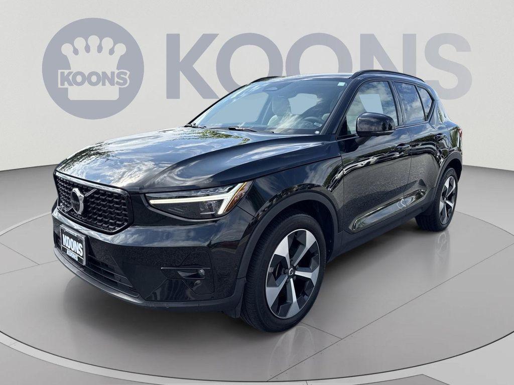 Volvo XC40 2023